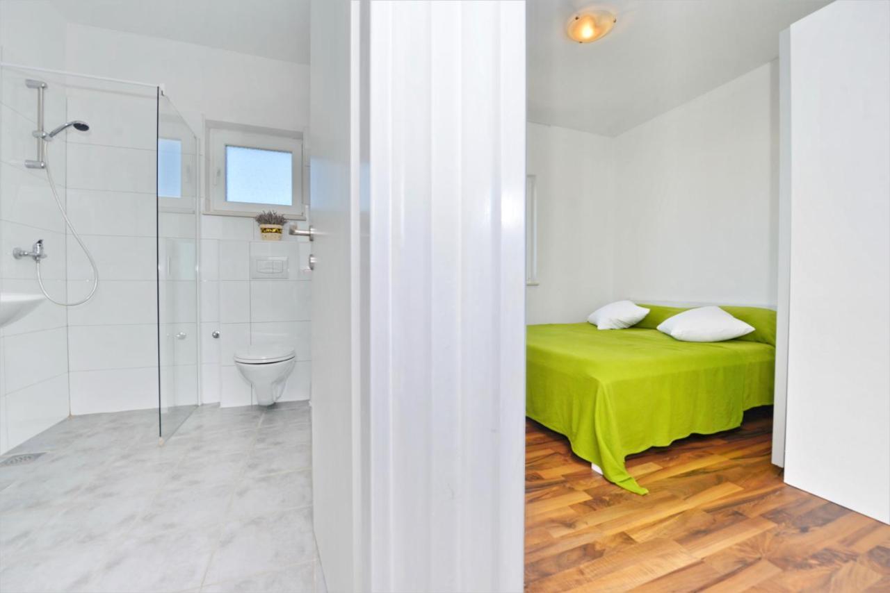 Verita Apartment *